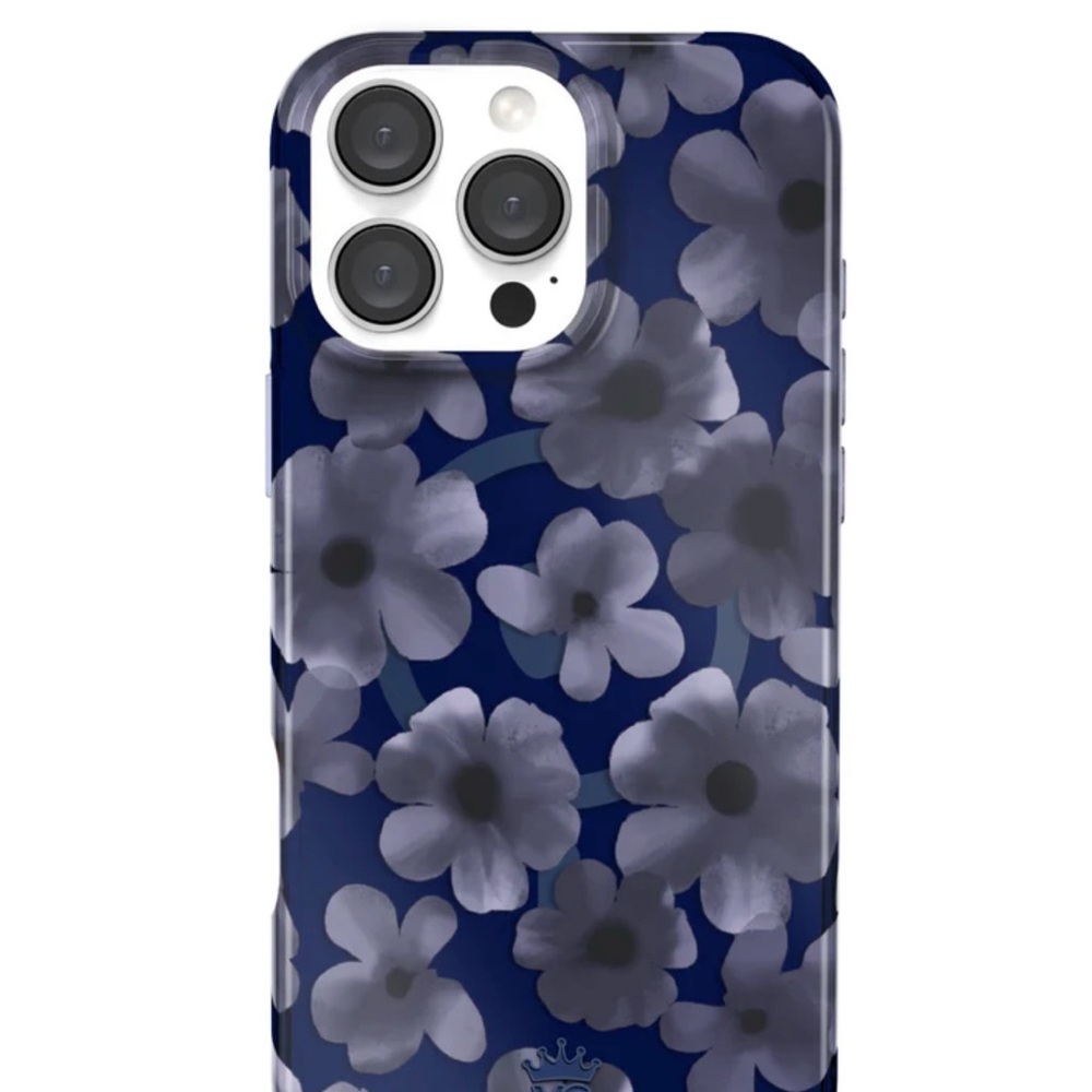 Velvet Caviar IPhone 14 pro max MagSafe case and wallet new in box